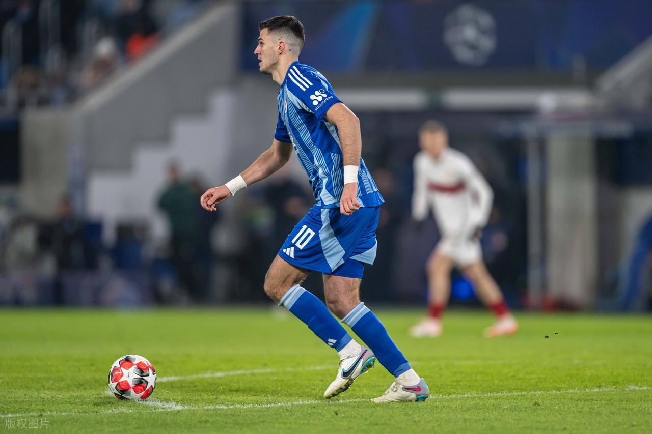 开云体育在线观看-中超又来大牌外援了！29岁欧冠球星加盟浙江队，20场送出7球3助攻